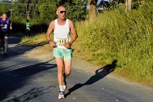 Download race photo <a href='Large/img_1097.jpg' class='lightbox-download'>here</a>