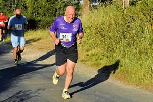 Download race photo <a href='Large/img_1099.jpg' class='lightbox-download'>here</a>