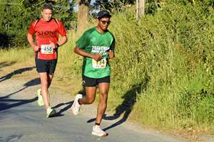 Download race photo <a href='Large/img_1102.jpg' class='lightbox-download'>here</a>