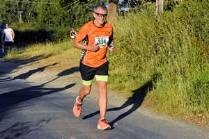 Download race photo <a href='Large/img_1120.jpg' class='lightbox-download'>here</a>