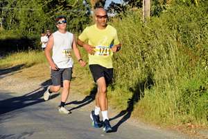 Download race photo <a href='Large/img_1126.jpg' class='lightbox-download'>here</a>