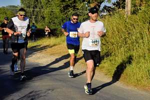 Download race photo <a href='Large/img_1143.jpg' class='lightbox-download'>here</a>