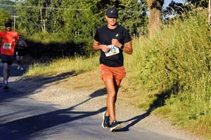 Download race photo <a href='Large/img_1147.jpg' class='lightbox-download'>here</a>
