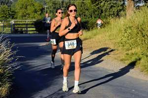 Download race photo <a href='Large/img_1152.jpg' class='lightbox-download'>here</a>