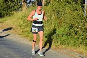 Download race photo <a href='Large/img_1160.jpg' class='lightbox-download'>here</a>