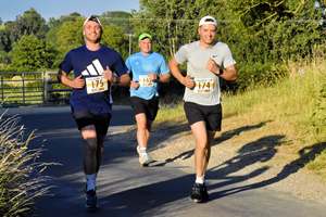 Download race photo <a href='Large/img_1169.jpg' class='lightbox-download'>here</a>