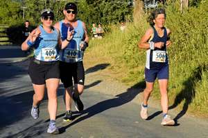 Download race photo <a href='Large/img_1181.jpg' class='lightbox-download'>here</a>