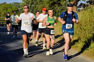 Download race photo <a href='Large/img_1190.jpg' class='lightbox-download'>here</a>