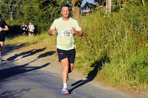Download race photo <a href='Large/img_1195.jpg' class='lightbox-download'>here</a>