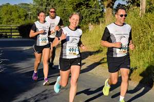 Download race photo <a href='Large/img_1207.jpg' class='lightbox-download'>here</a>