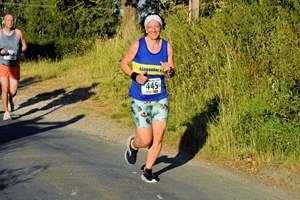 Download race photo <a href='Large/img_1212.jpg' class='lightbox-download'>here</a>