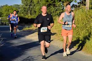 Download race photo <a href='Large/img_1215.jpg' class='lightbox-download'>here</a>