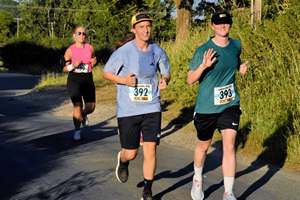 Download race photo <a href='Large/img_1245.jpg' class='lightbox-download'>here</a>