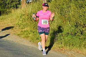 Download race photo <a href='Large/img_1254.jpg' class='lightbox-download'>here</a>