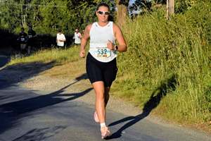 Download race photo <a href='Large/img_1300.jpg' class='lightbox-download'>here</a>