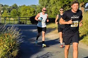 Download race photo <a href='Large/img_1308.jpg' class='lightbox-download'>here</a>