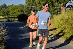 Download race photo <a href='Large/img_1321.jpg' class='lightbox-download'>here</a>