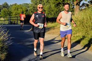 Download race photo <a href='Large/img_1355.jpg' class='lightbox-download'>here</a>