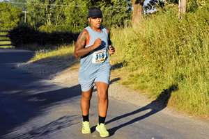 Download race photo <a href='Large/img_1387.jpg' class='lightbox-download'>here</a>