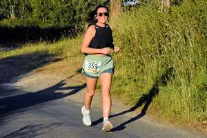 Download race photo <a href='Large/img_1389.jpg' class='lightbox-download'>here</a>