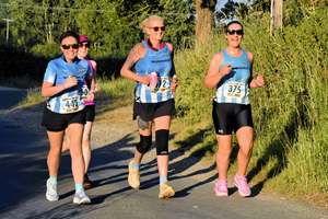 Download race photo <a href='Large/img_1397.jpg' class='lightbox-download'>here</a>