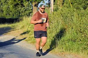 Download race photo <a href='Large/img_1401.jpg' class='lightbox-download'>here</a>