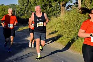 Download race photo <a href='Large/img_1407.jpg' class='lightbox-download'>here</a>