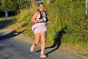 Download race photo <a href='Large/img_1424.jpg' class='lightbox-download'>here</a>