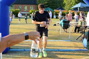 Download race photo <a href='Large/img_1455.jpg' class='lightbox-download'>here</a>