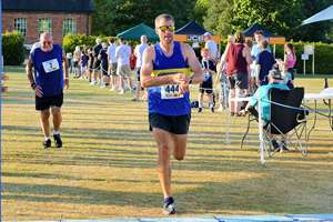 Download race photo <a href='Large/img_1462.jpg' class='lightbox-download'>here</a>