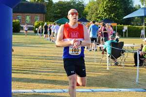 Download race photo <a href='Large/img_1468.jpg' class='lightbox-download'>here</a>