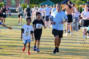 Download race photo <a href='Large/img_1488.jpg' class='lightbox-download'>here</a>