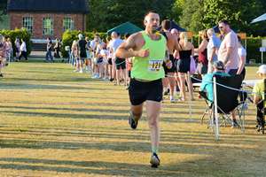 Download race photo <a href='Large/img_1516.jpg' class='lightbox-download'>here</a>