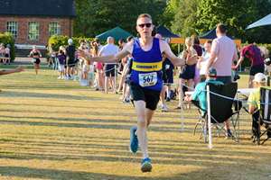 Download race photo <a href='Large/img_1522.jpg' class='lightbox-download'>here</a>