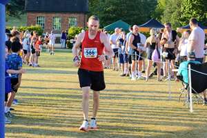 Download race photo <a href='Large/img_1547.jpg' class='lightbox-download'>here</a>