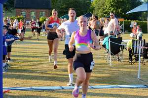 Download race photo <a href='Large/img_1558.jpg' class='lightbox-download'>here</a>