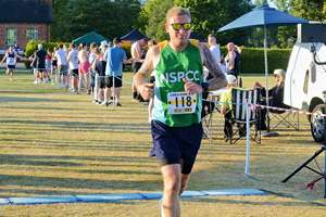 Download race photo <a href='Large/img_1599.jpg' class='lightbox-download'>here</a>