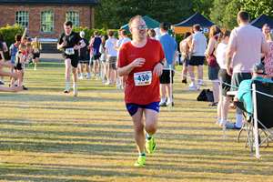 Download race photo <a href='Large/img_1615.jpg' class='lightbox-download'>here</a>