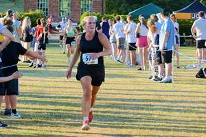 Download race photo <a href='Large/img_1623.jpg' class='lightbox-download'>here</a>