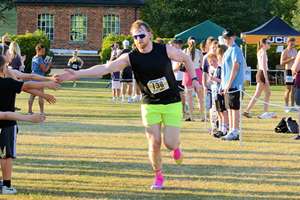 Download race photo <a href='Large/img_1635.jpg' class='lightbox-download'>here</a>