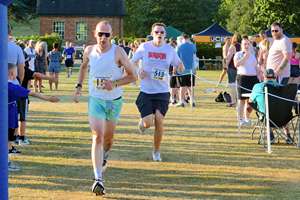 Download race photo <a href='Large/img_1649.jpg' class='lightbox-download'>here</a>