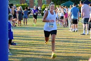 Download race photo <a href='Large/img_1659.jpg' class='lightbox-download'>here</a>