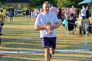 Download race photo <a href='Large/img_1675.jpg' class='lightbox-download'>here</a>