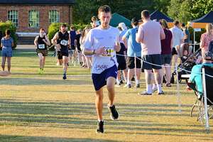 Download race photo <a href='Large/img_1691.jpg' class='lightbox-download'>here</a>
