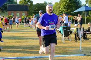 Download race photo <a href='Large/img_1718.jpg' class='lightbox-download'>here</a>