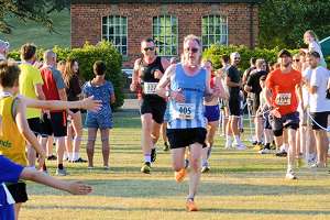 Download race photo <a href='Large/img_1720.jpg' class='lightbox-download'>here</a>
