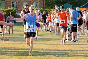 Download race photo <a href='Large/img_1721.jpg' class='lightbox-download'>here</a>
