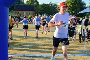 Download race photo <a href='Large/img_1765.jpg' class='lightbox-download'>here</a>
