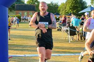Download race photo <a href='Large/img_1795.jpg' class='lightbox-download'>here</a>