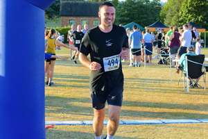 Download race photo <a href='Large/img_1807.jpg' class='lightbox-download'>here</a>